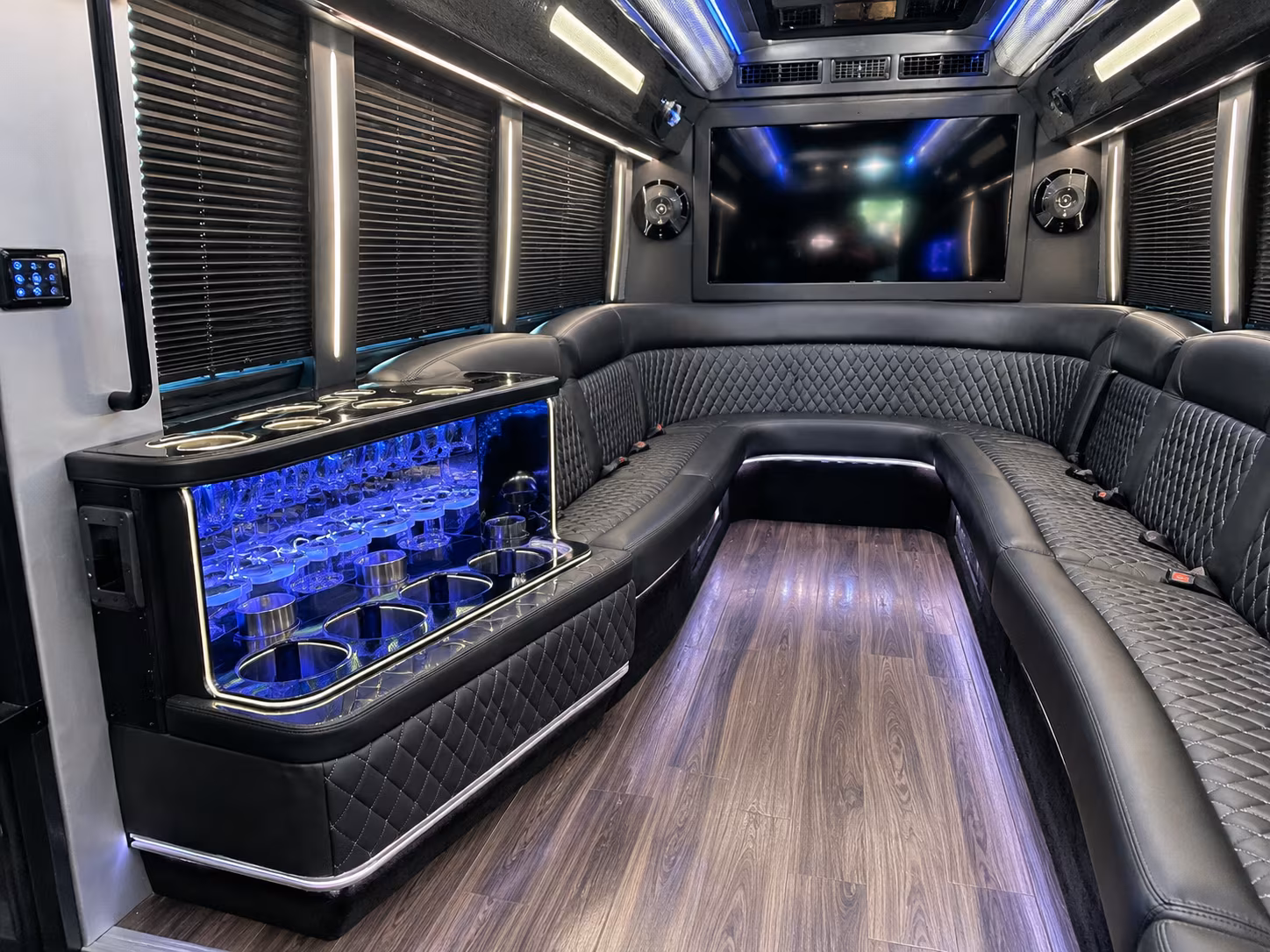 little rock military ball ceremony and veterans group transportation